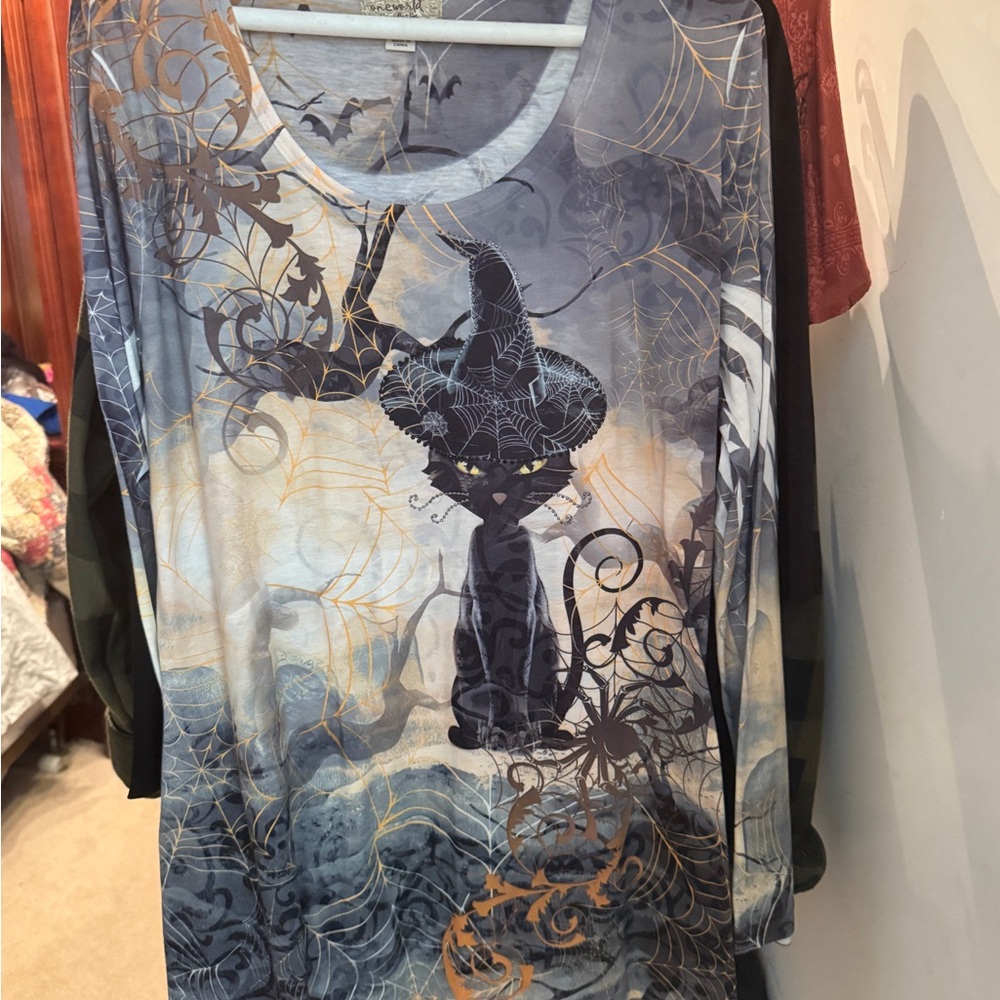 Witchy Graphic Long Sleeve Top Tunic